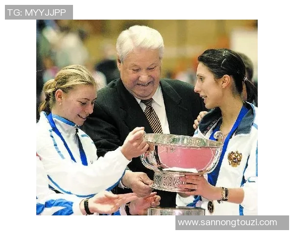 西安网球队在联合会杯中的意识表现分析与点评